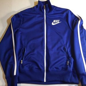 Nike zip up jacket Sz M
